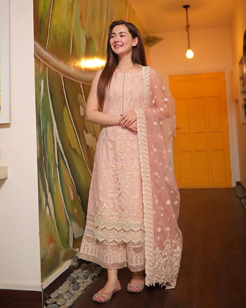 lawn dress design with organza Luxury Lawn 2024 Design 4B Embroidered Center Panel Embroidered Side Panels Embroidered Sleeve Organza Patches Printed Sleeves Border Embroidered Daman Organza Patch Embroidered Duppata Organza Panel Printed Slub Orgnaza Duppata Panel Embroidered